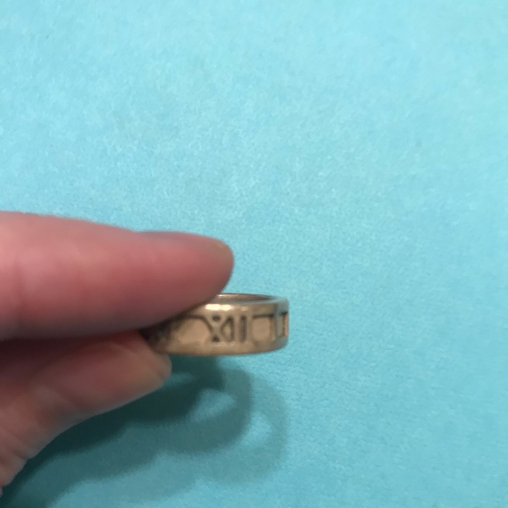 Tiffany & Co Atlas Ring Size 4.5